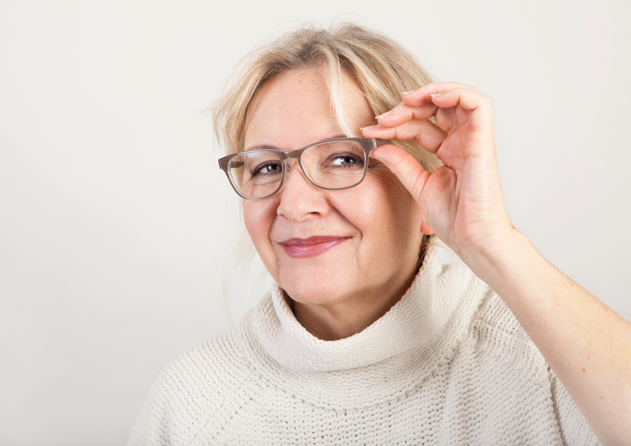 elderly woman with glasses